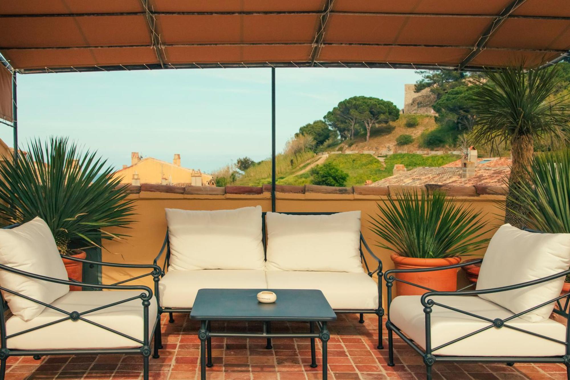 Prestige Tropezian room Terrace Sea View