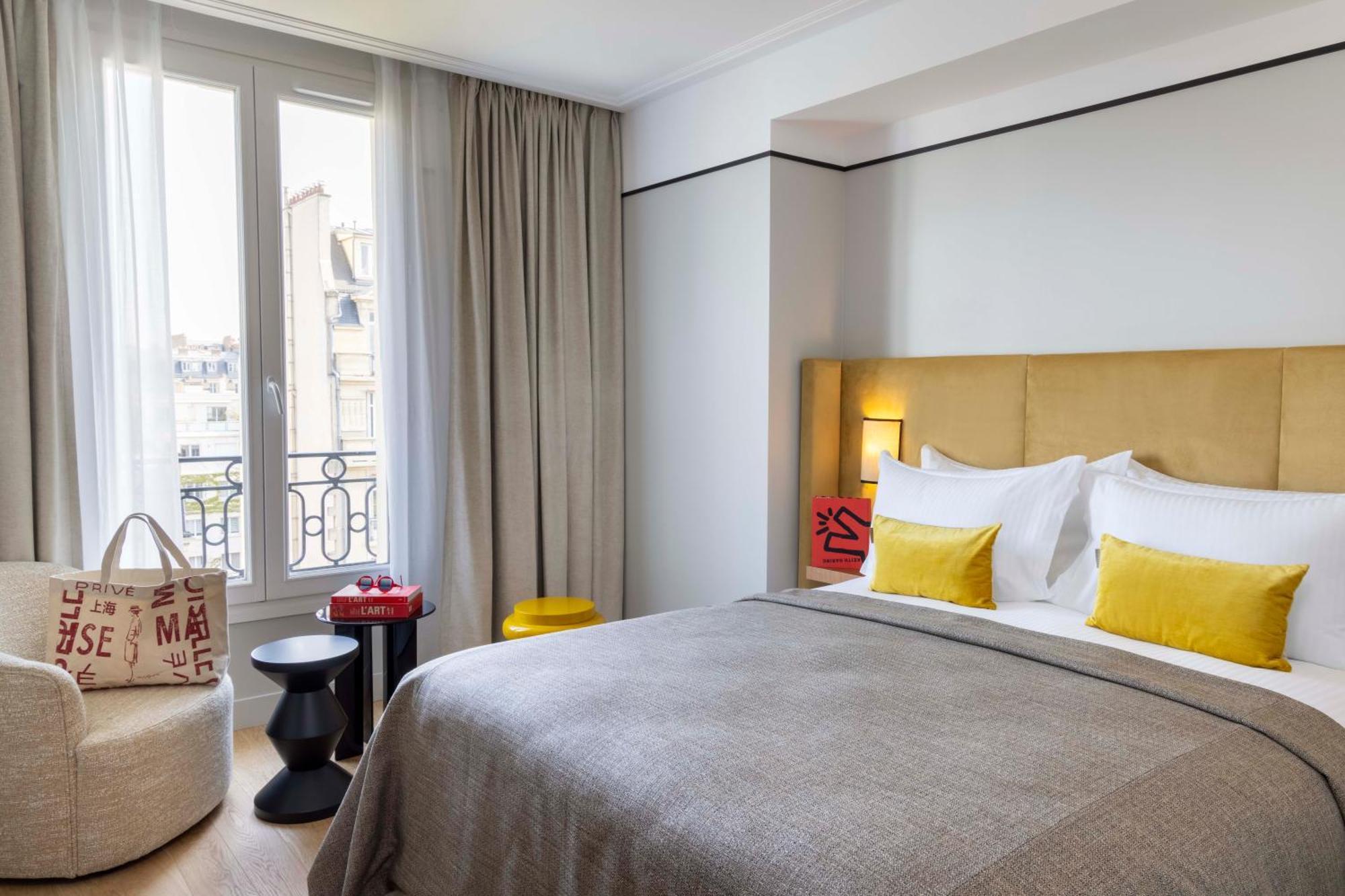 Deluxe Double or Twin Room