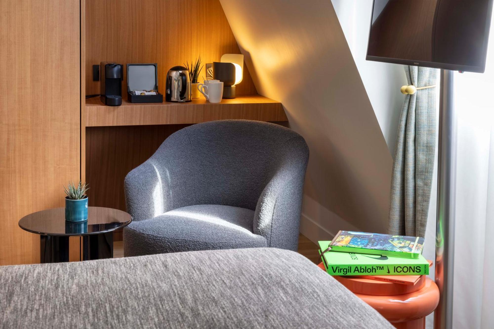 Deluxe Double or Twin Room