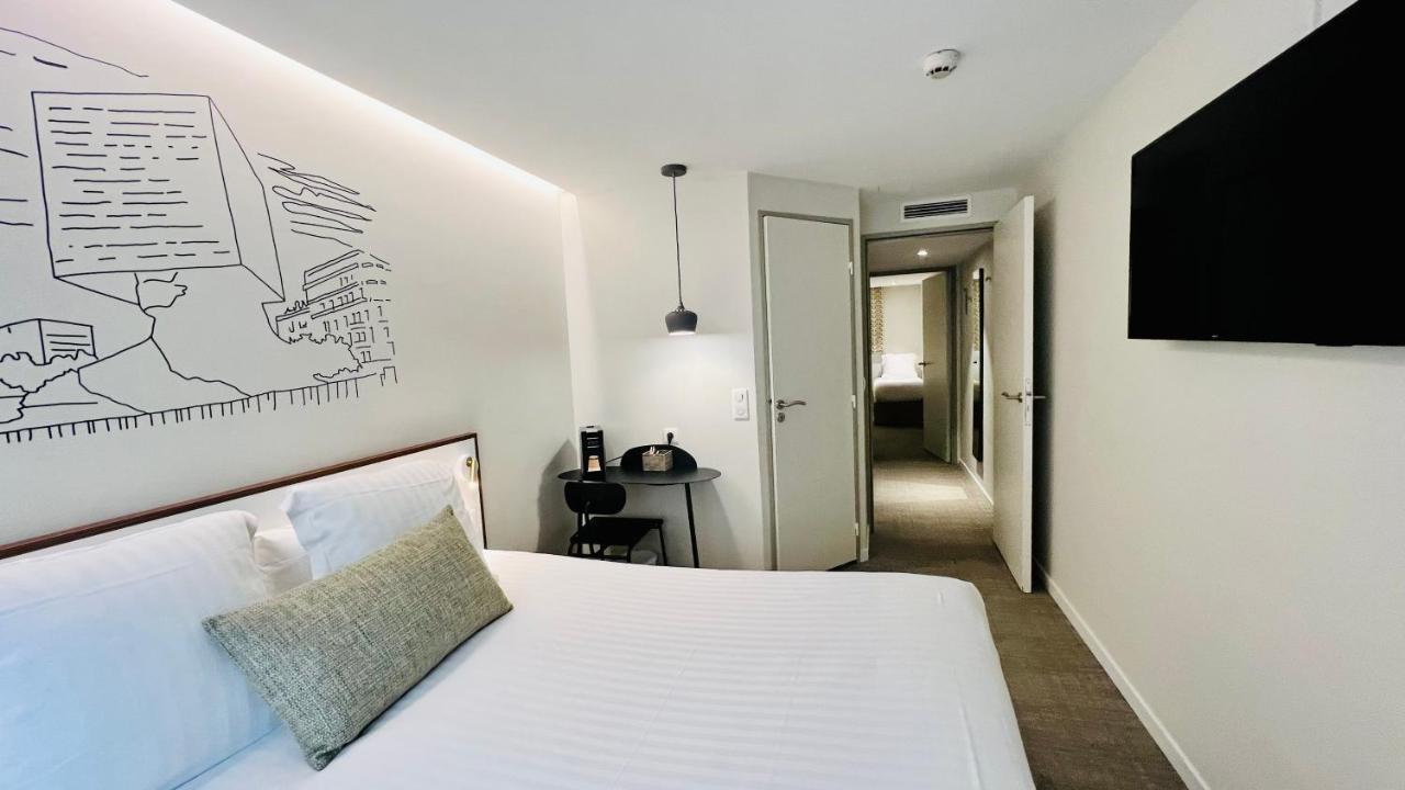 Quarto Familiar Conforto