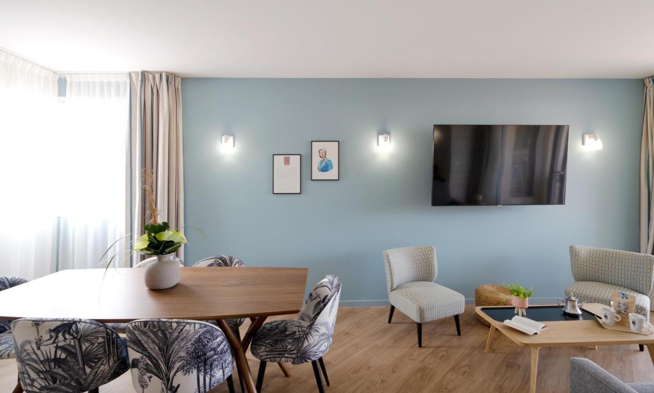 Suite Familiar con cama grande