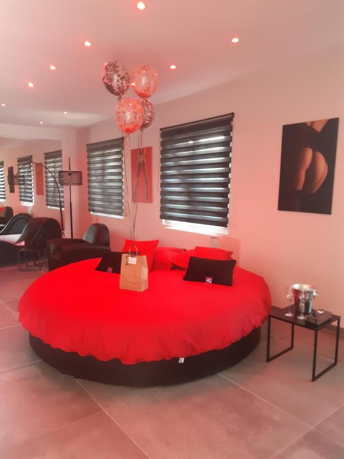 King Room Spa Bath