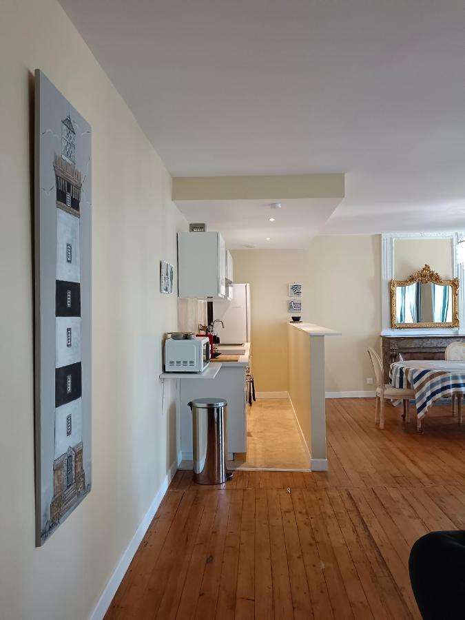 One-Bedroom Apartment,1310720593:JPEG