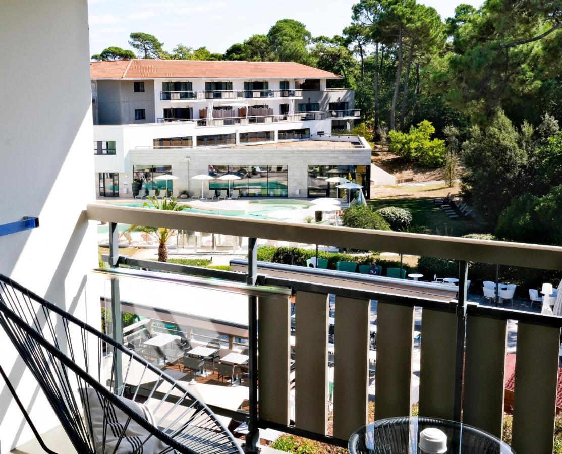 Privilege Room Pool View Spa Access
