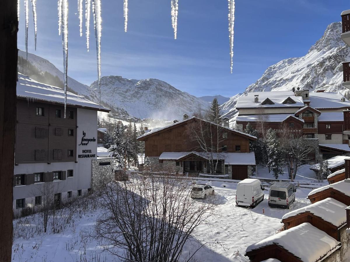 Deluxe Double or Twin Room with Mountain View