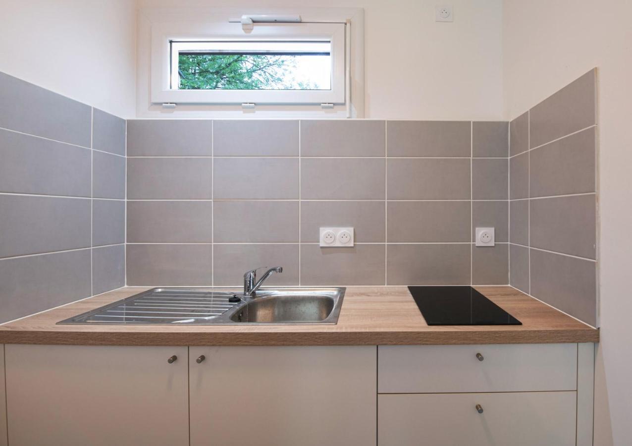 One-Bedroom Apartment Terrace