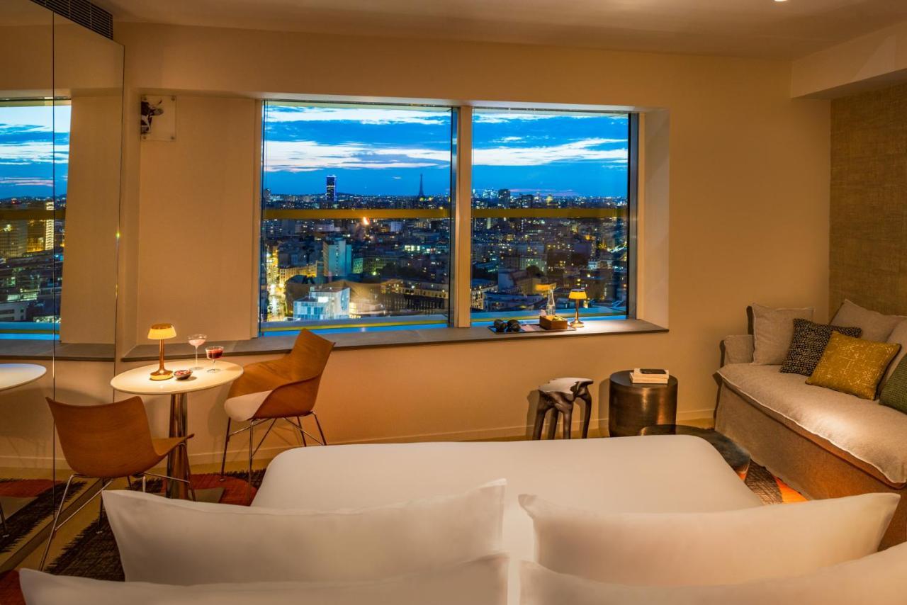 Suite Junior Lit King-Size - Vue sur Ville et Tour Eiffel
