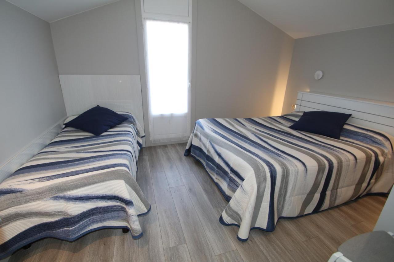 Habitación Doble con balcón y vistas al mar