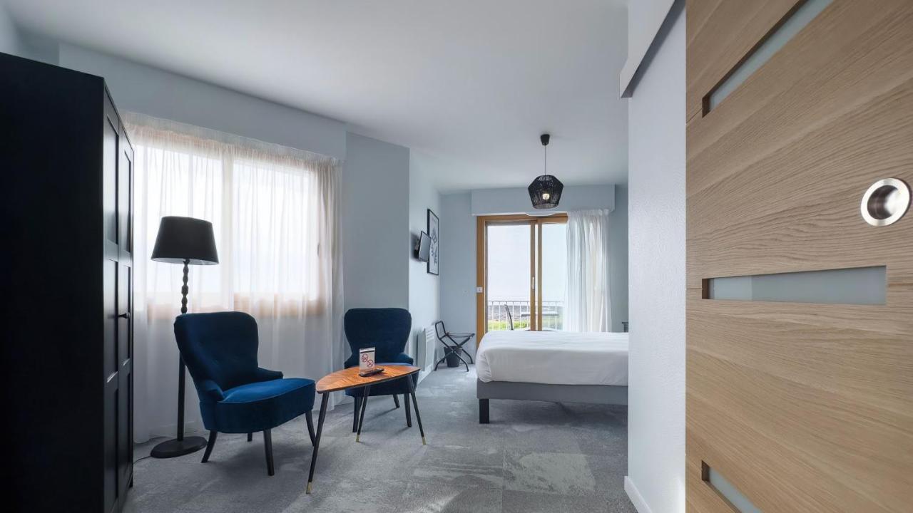 Superior Queen Room,1376181449:JPEG