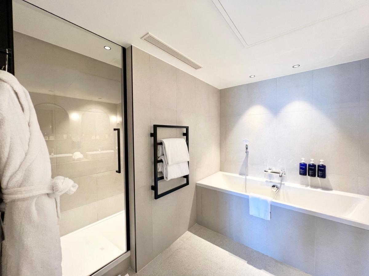 Junior Suite with Sea View -  Garden Floor
