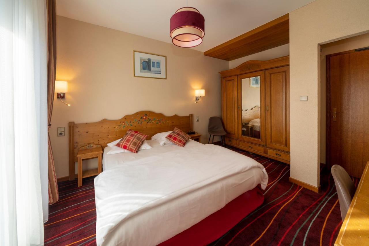 Double Room Balcony,1375520543:JPEG