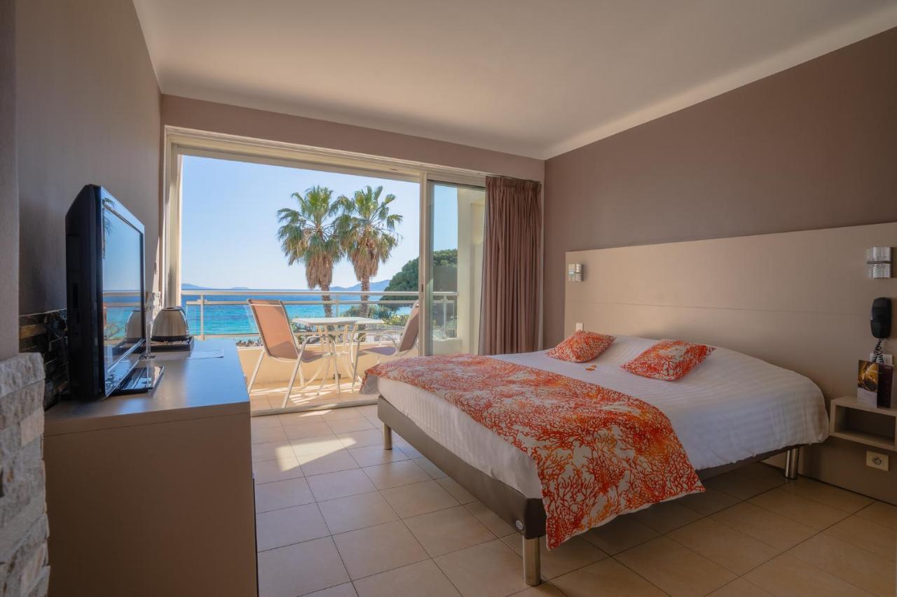 Deluxe Double Room with Balcony and Sea View,1383099098:JPEG