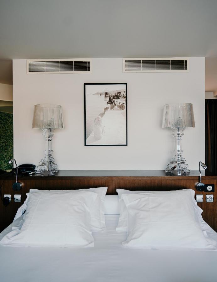 Two-Bedroom Suite,1669011124:JPEG