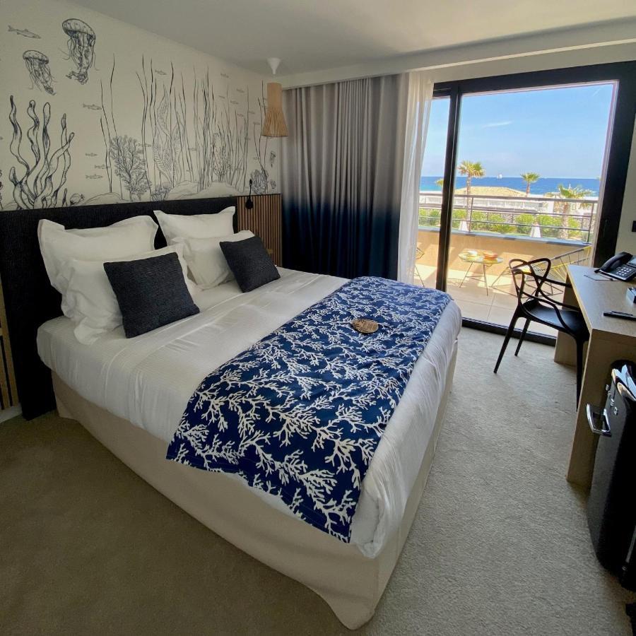 Chambre Lit Queen-Size - Vue sur Mer