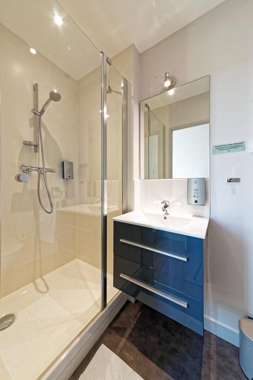 Double Room,686779674:JPEG