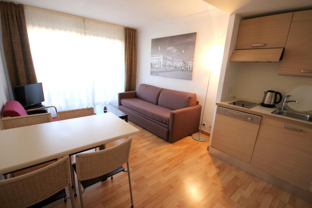One-Bedroom Apartment City View,719363371:JPEG