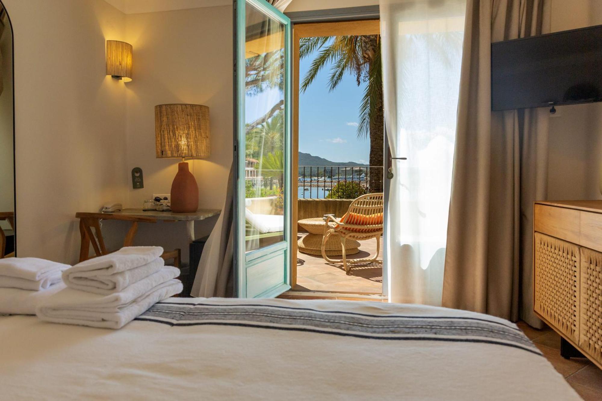 Privilege Double Room with Sea View,1399971287:JPEG