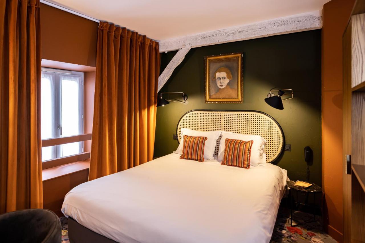 Deluxe Double Room,1398456164:JPEG