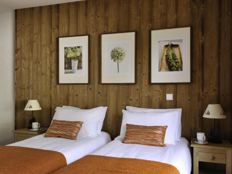 Double or Twin Room with Bathroom