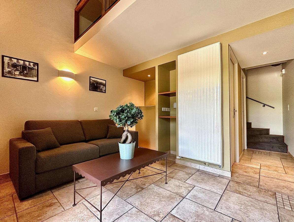 Duplex Suite 1 or