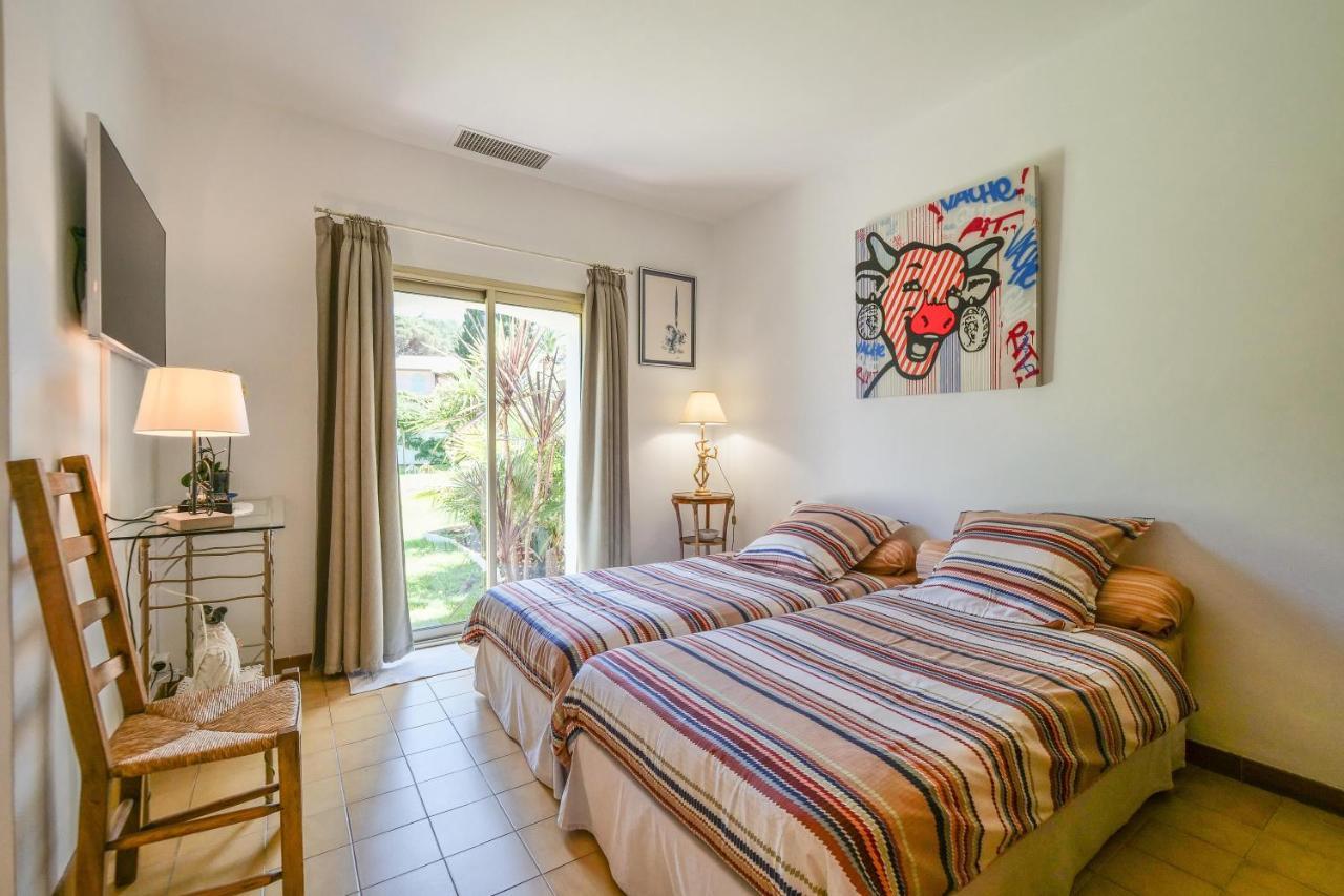 Double Room,1416836286:JPEG