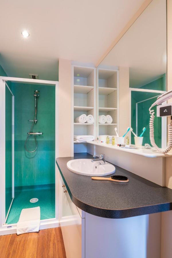 Studio Kitchenette