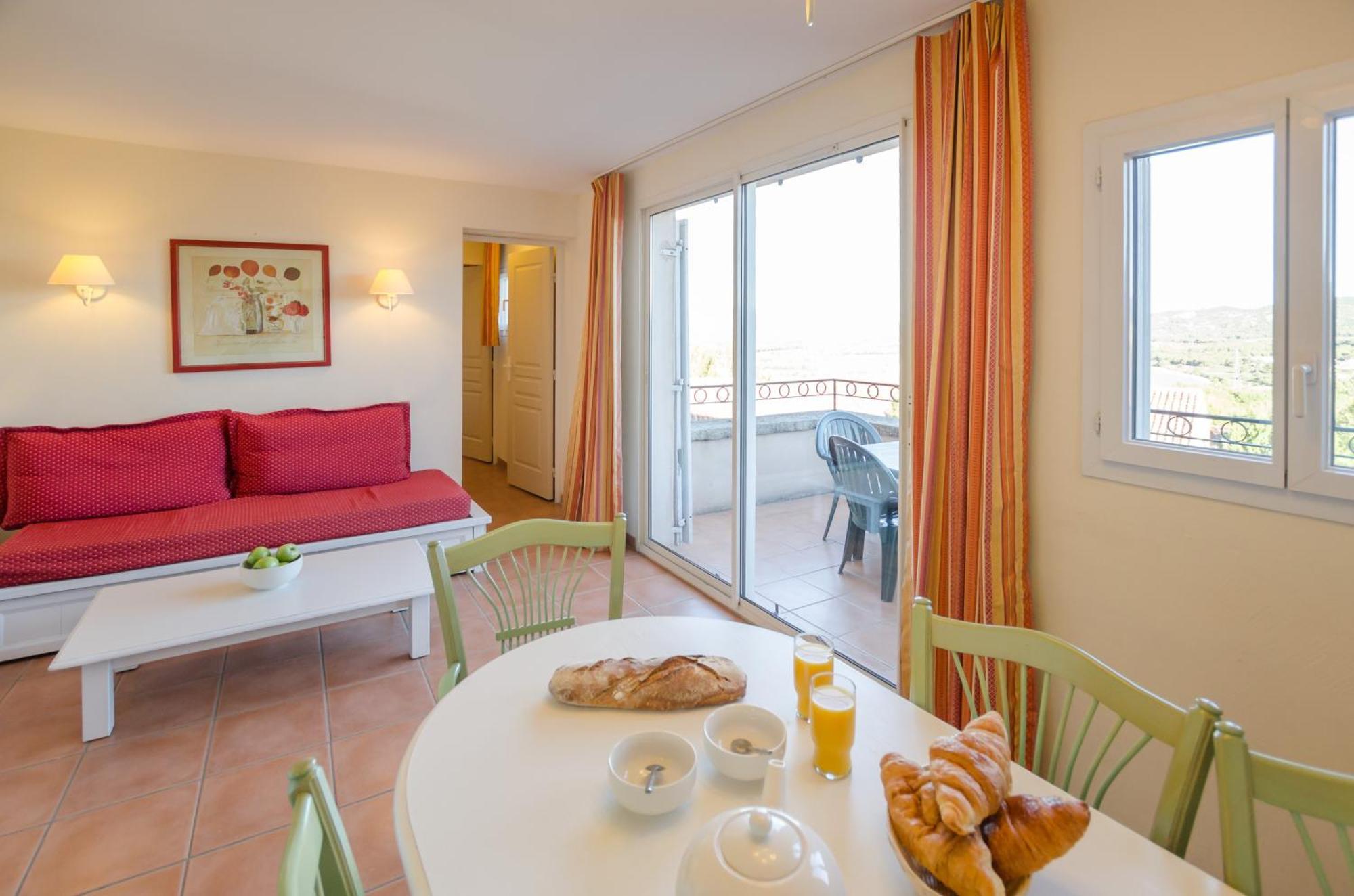 Superior One-Bedroom Apartment Air Conditioning Terrace or Balcony,511002192:JPEG