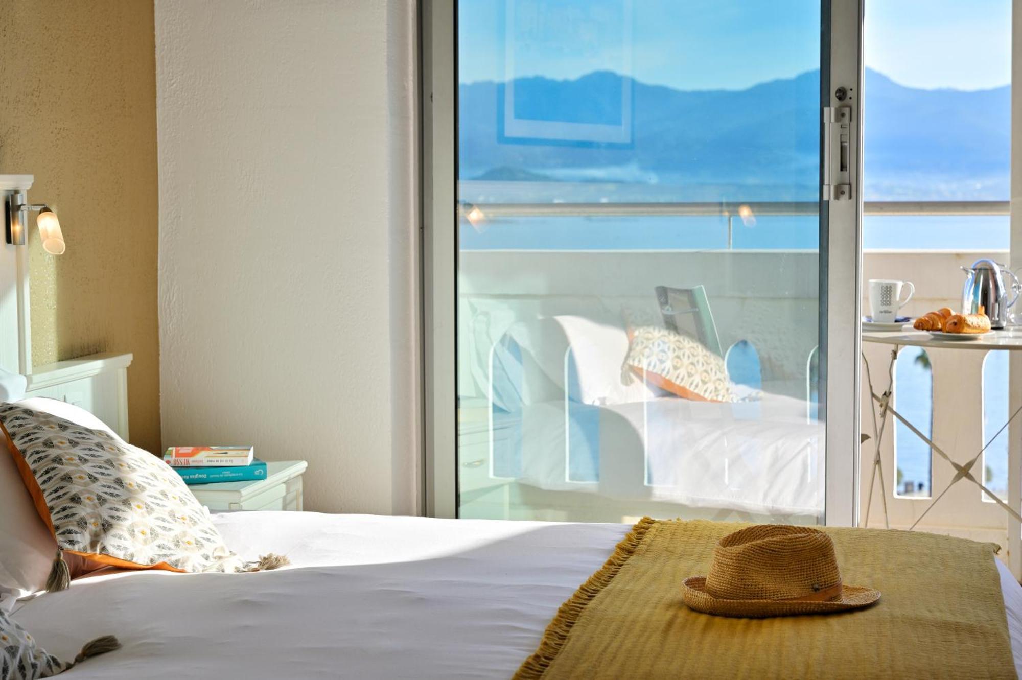 Double Room Terrace sea view upper floor
