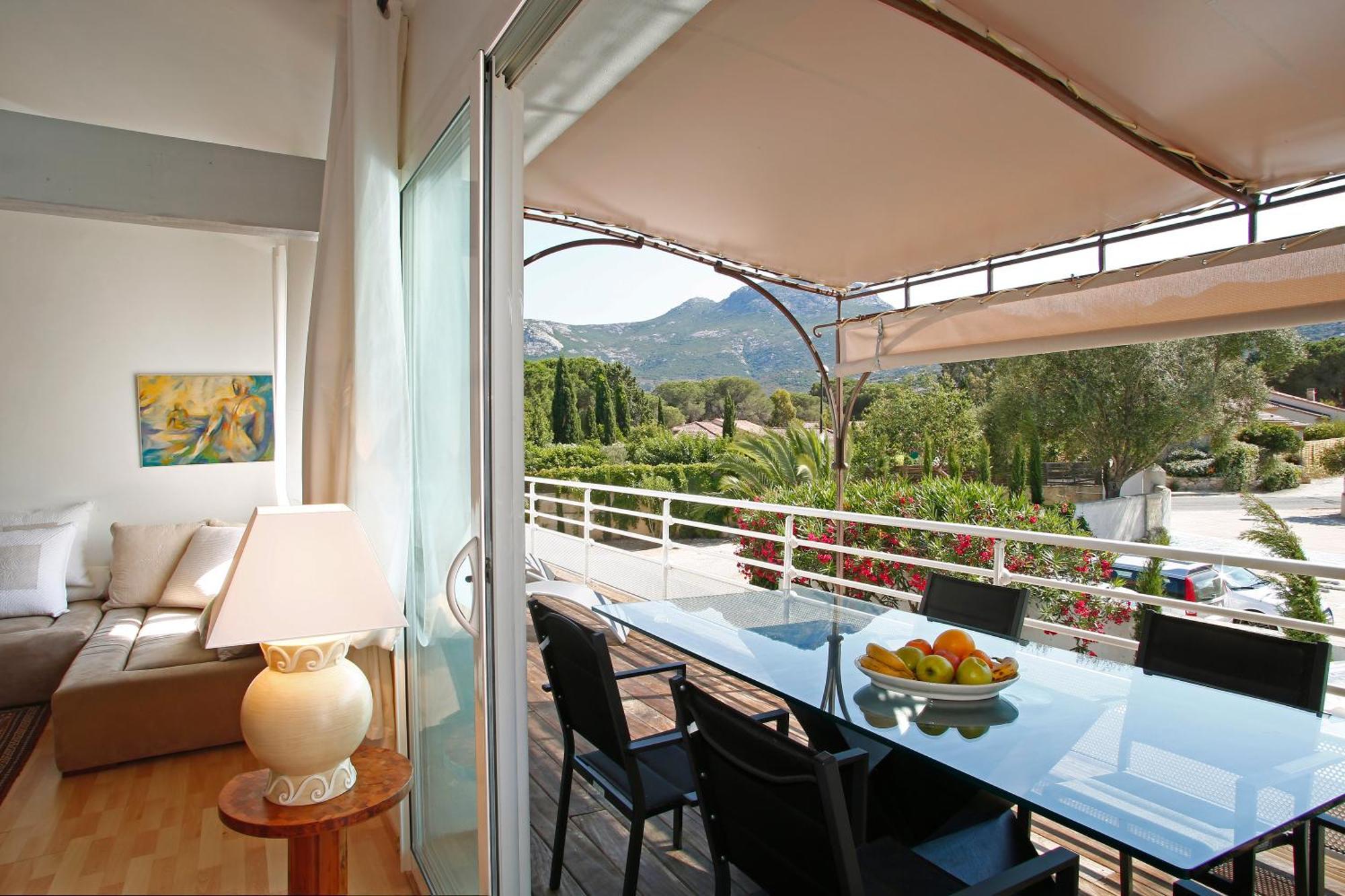 Capo Di Vetta House