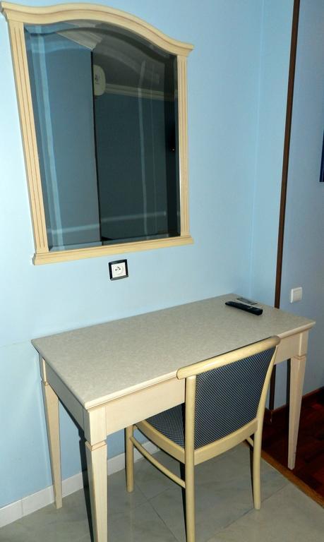 Classic Single Room