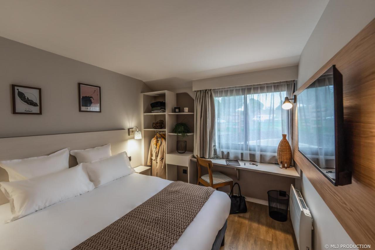 Double Room,1469010953:JPEG
