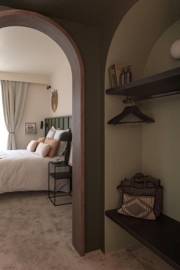 Comfort Room Street View