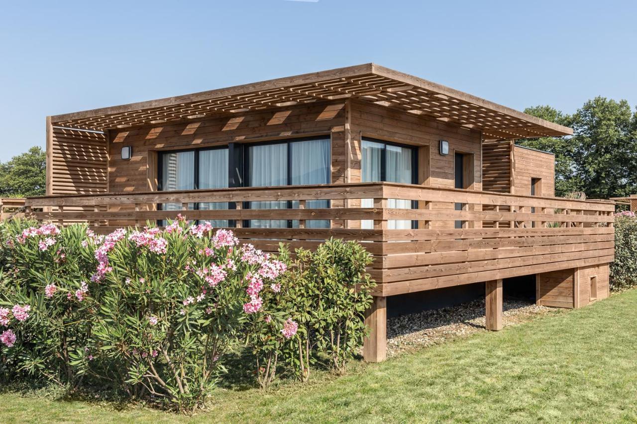 Two-Bedroom Villa Air conditioning Terrace Private Garden