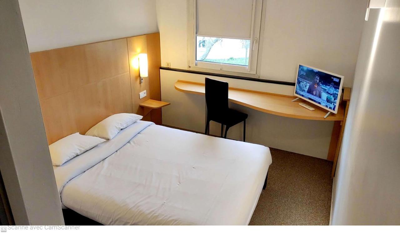 Single Room,1498809724:JPEG
