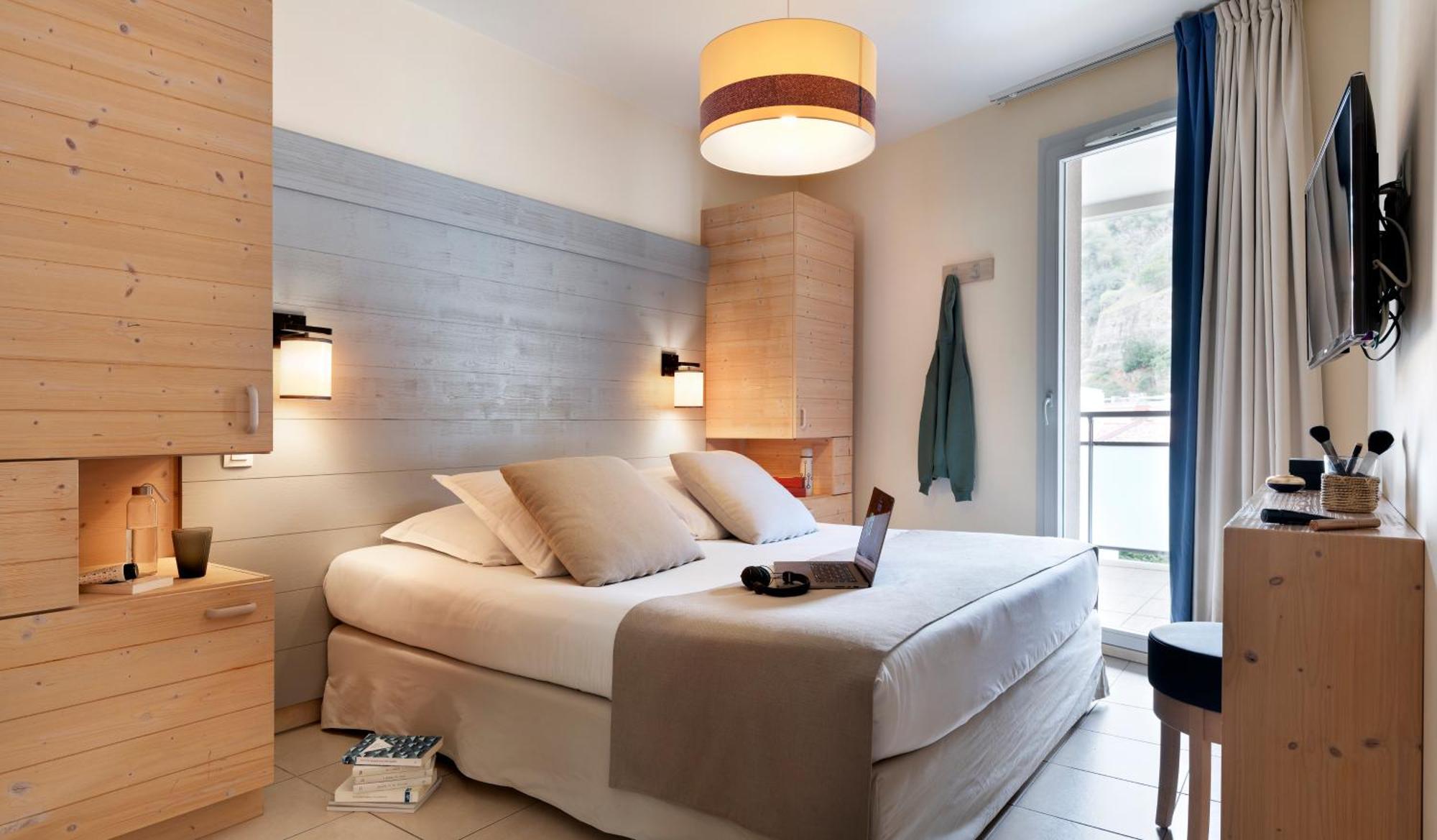 Appartamento Standard con 1 Camera da Letto e Aria Condizionata (4 Persone)