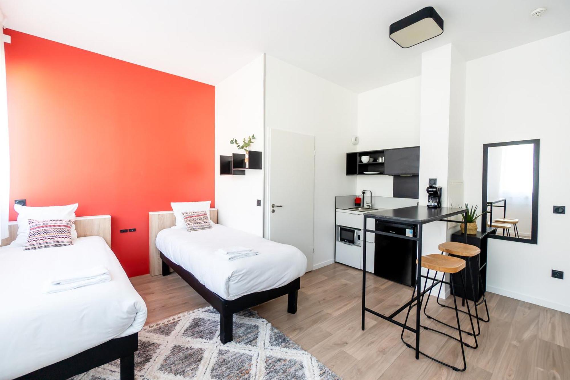 Studio M Twin beds