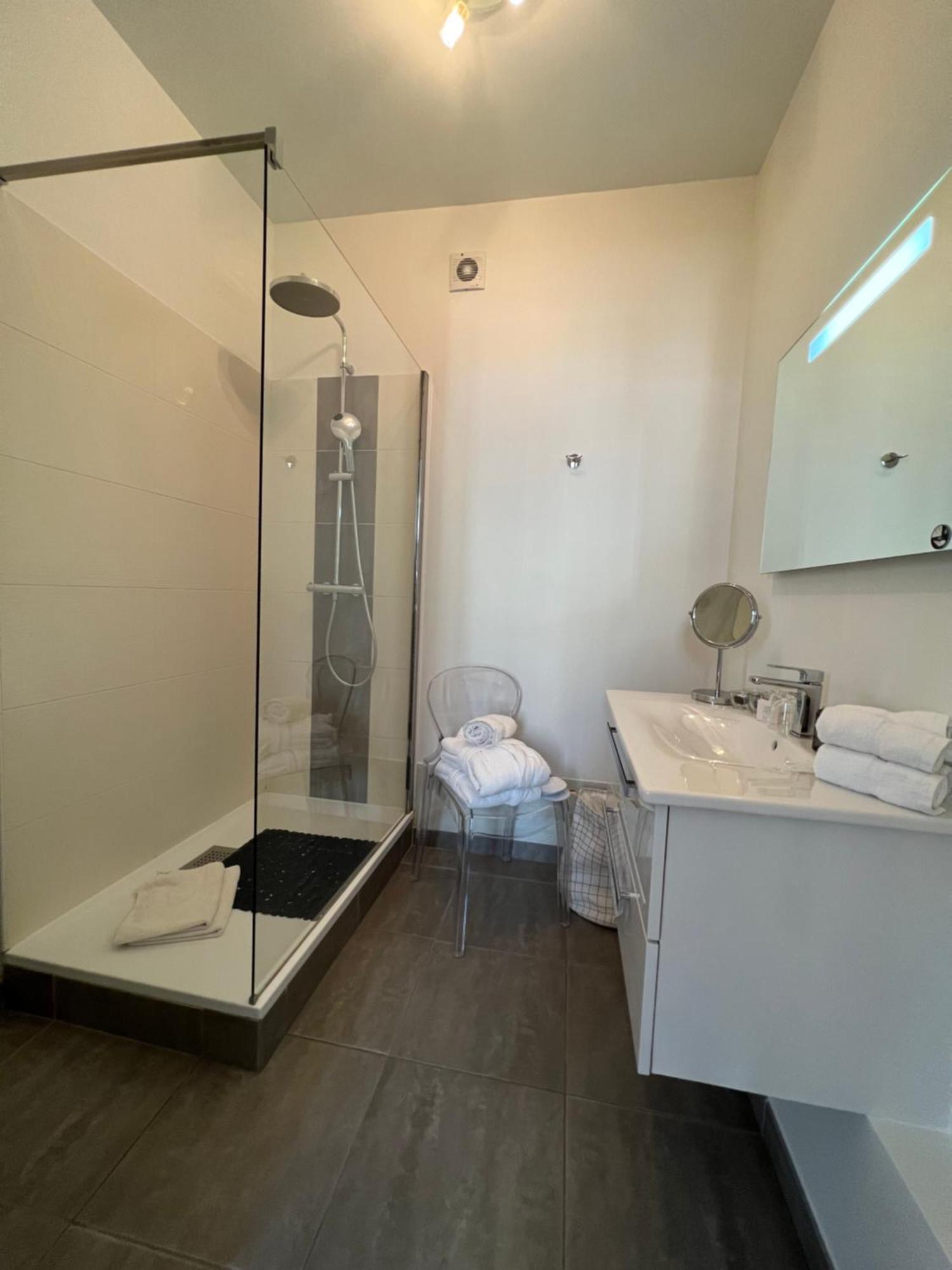 Superior Twin Room City View