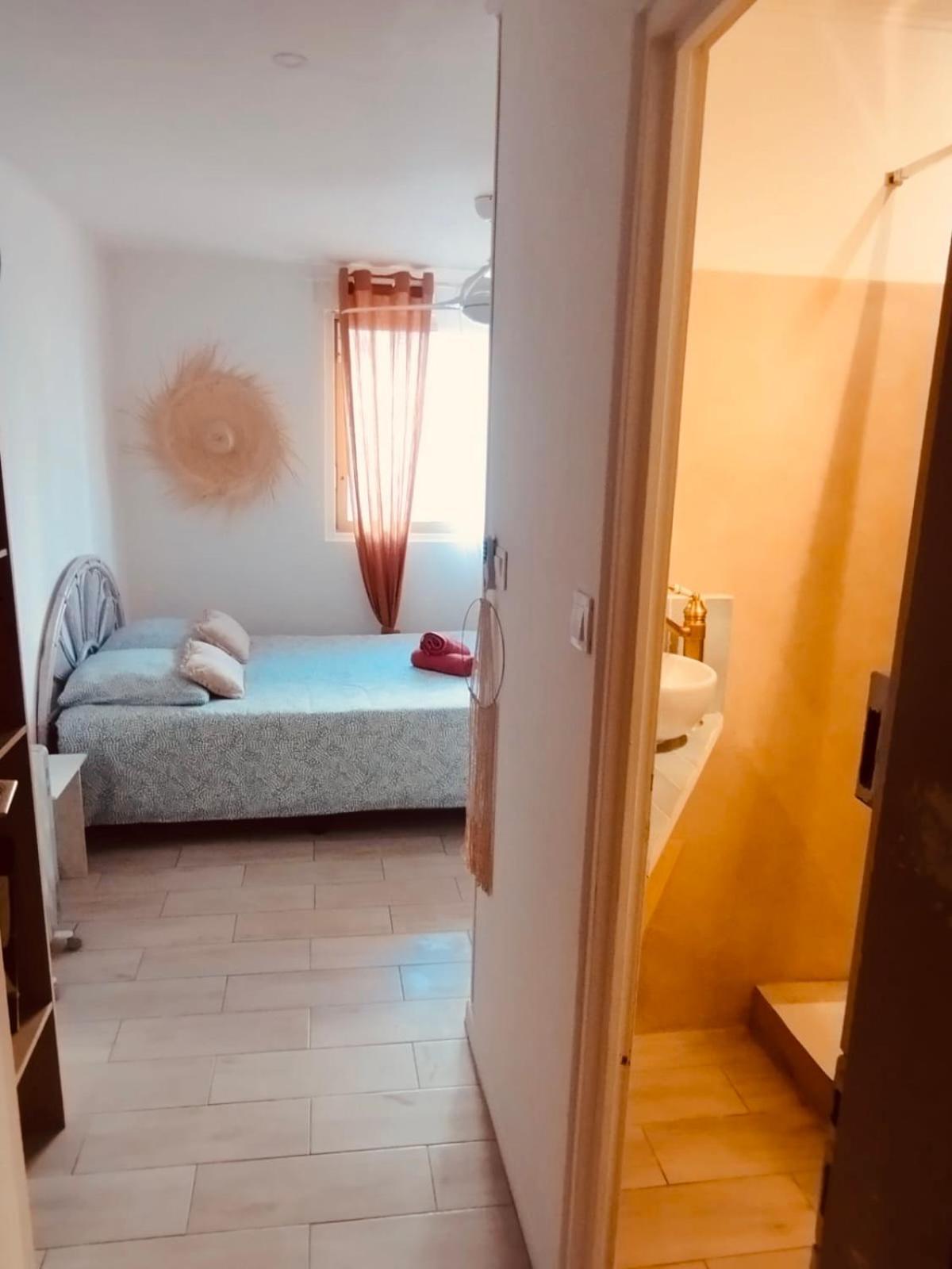 Studio Apartment,1499853745:JPEG