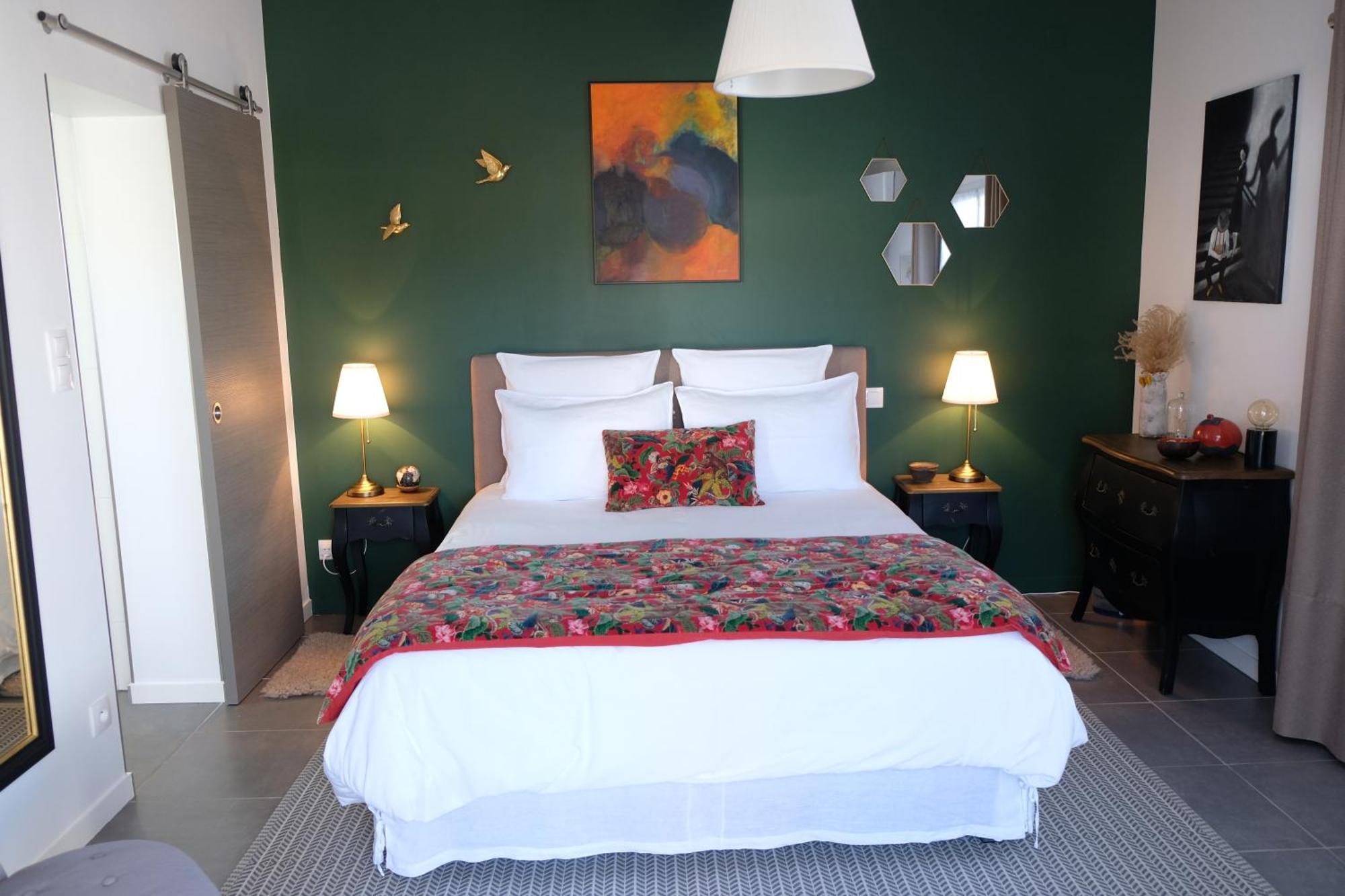 Double Room with Private External Bathroom,1505996626:JPEG