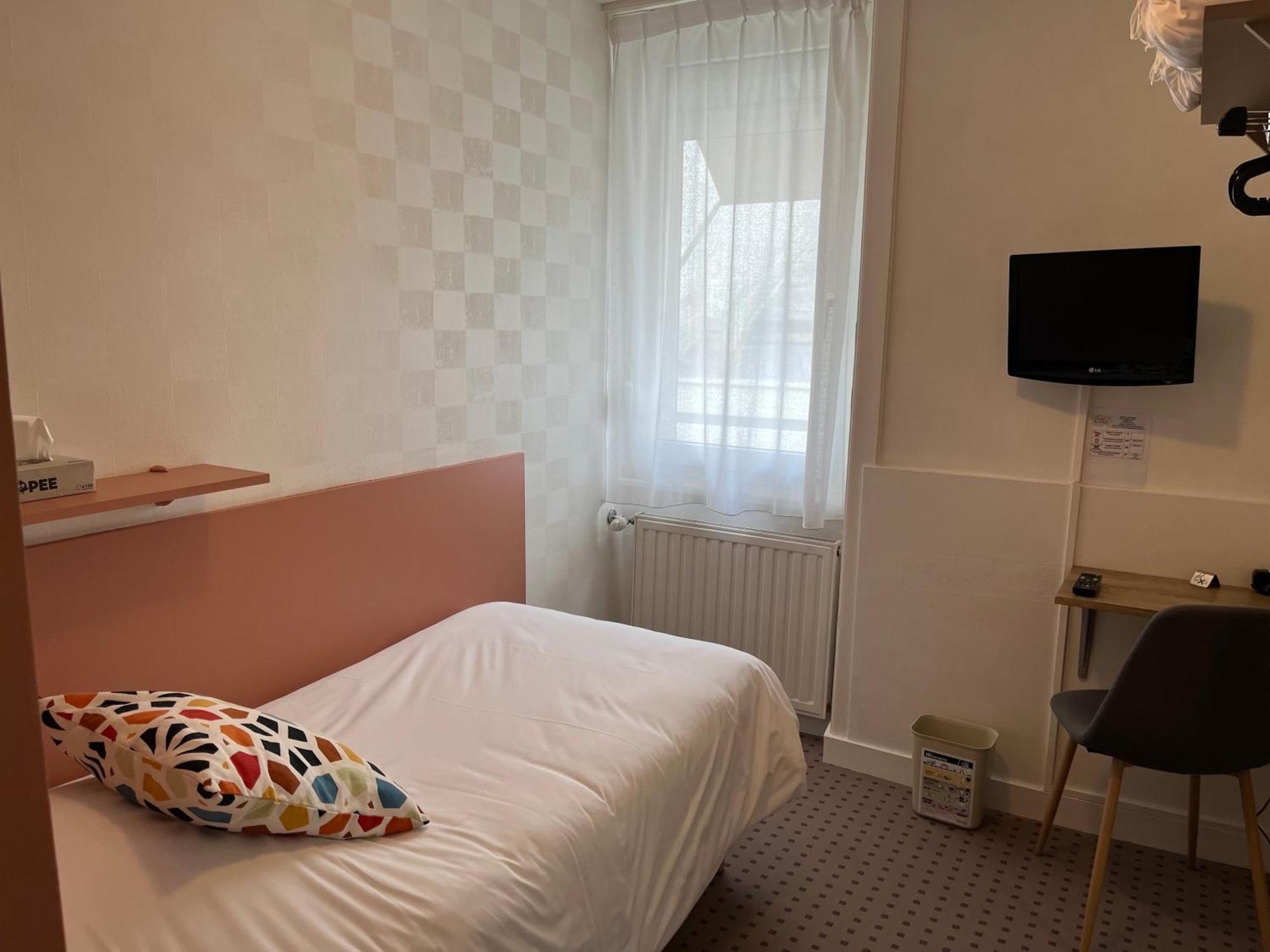 Economy Single Room