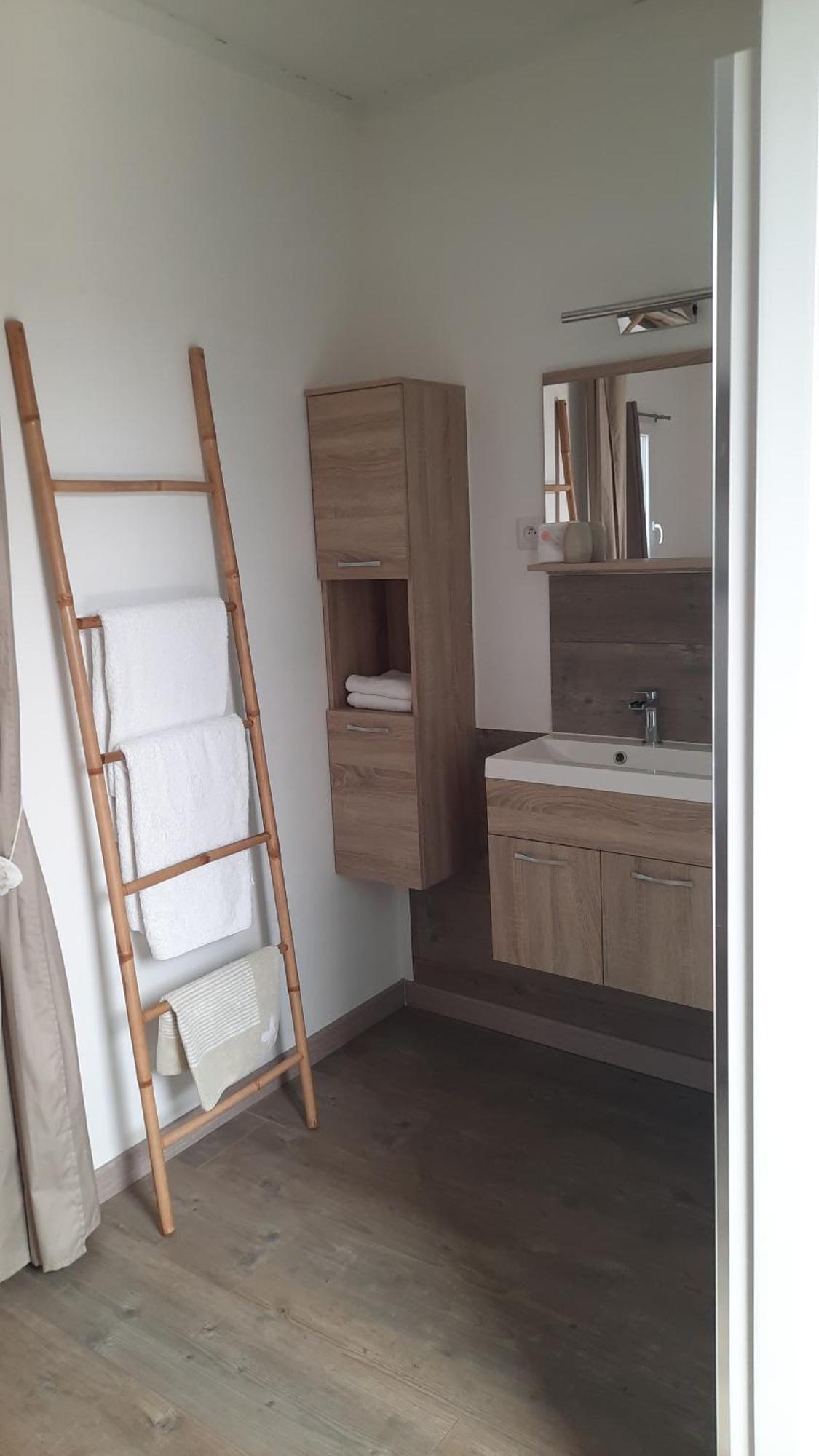 Double Room Private Bathroom
