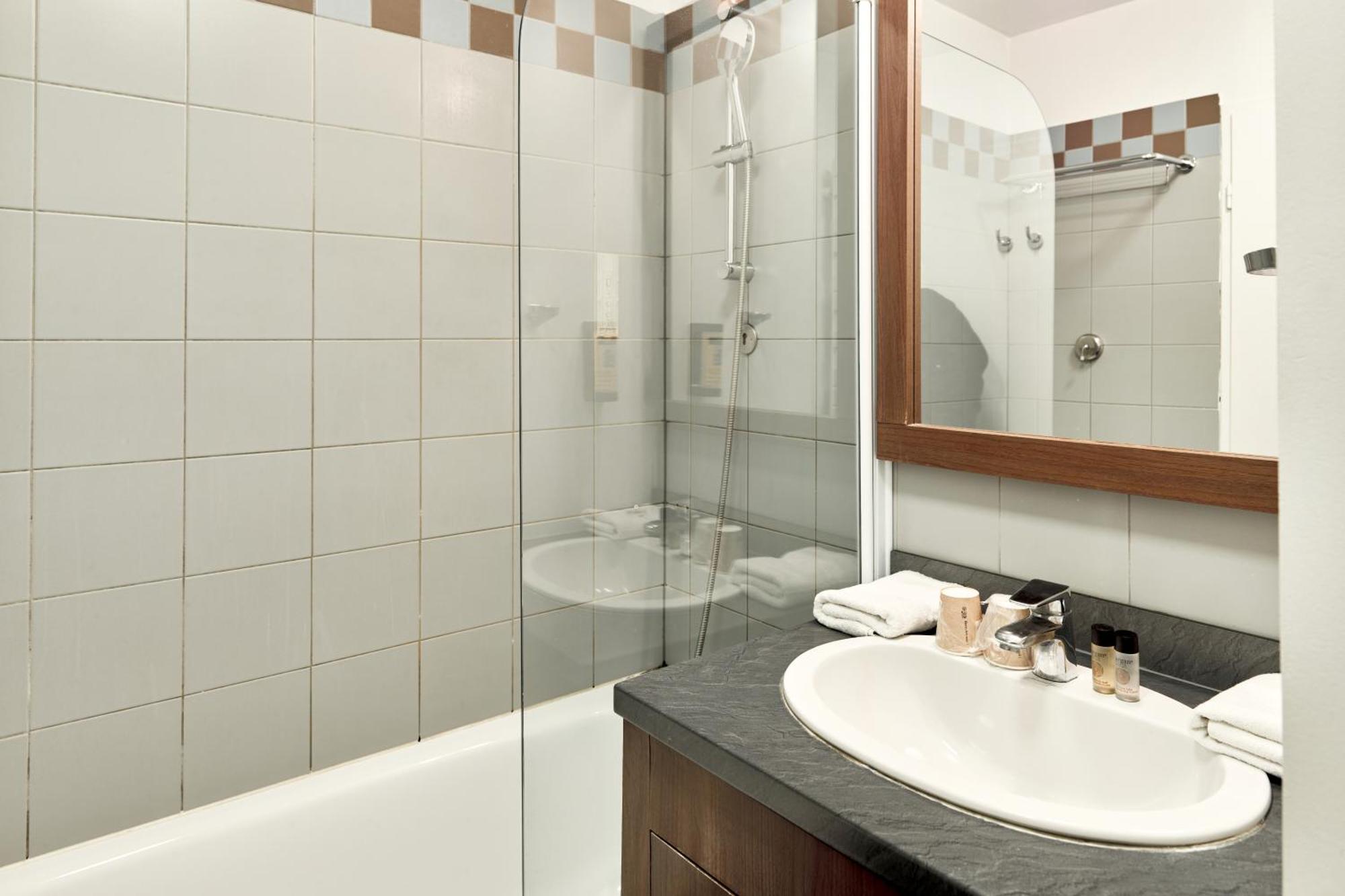 Superior Apartment,1525753075:JPEG