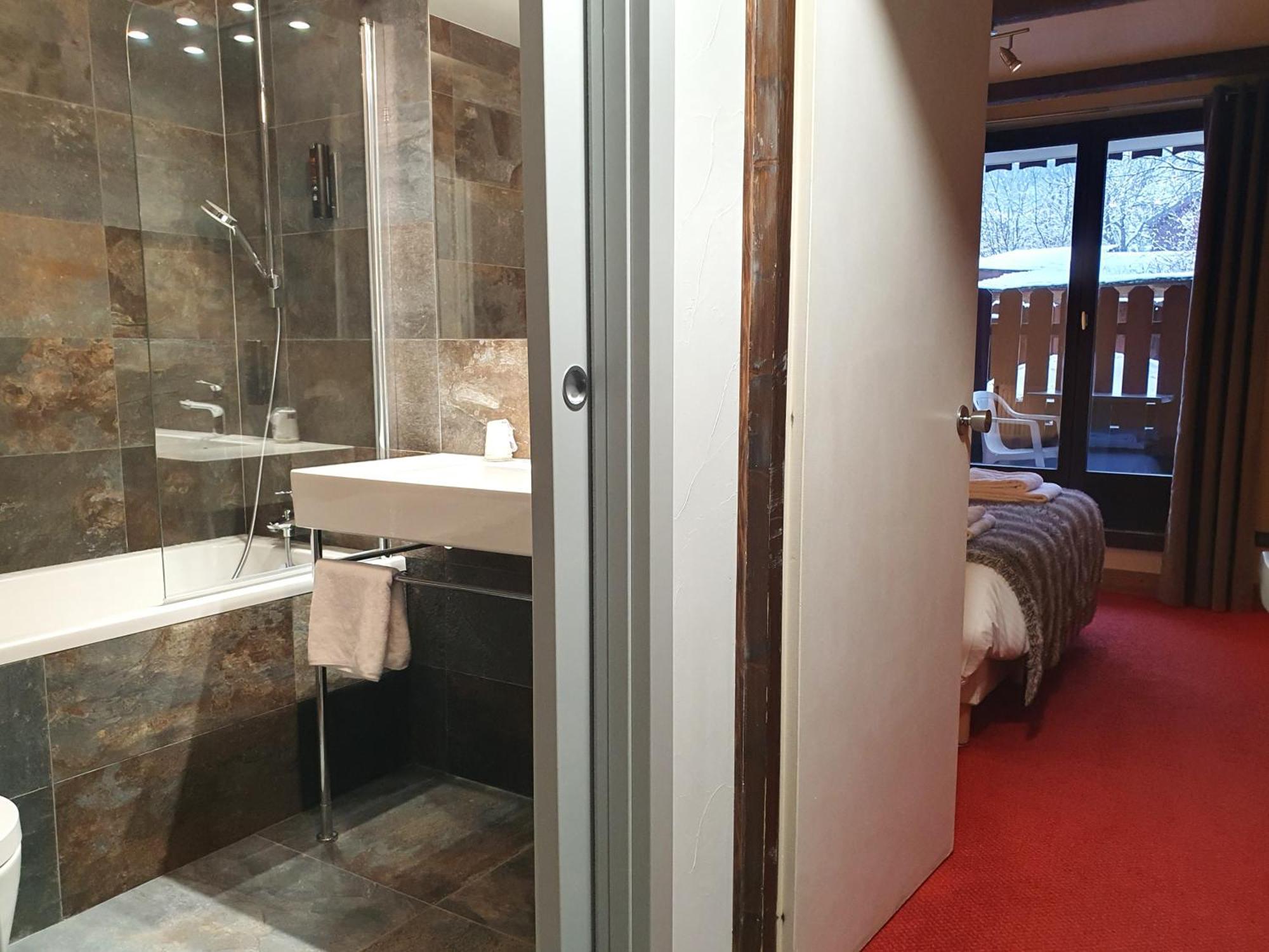 Double Room Mont Blanc side,1533274399:JPEG