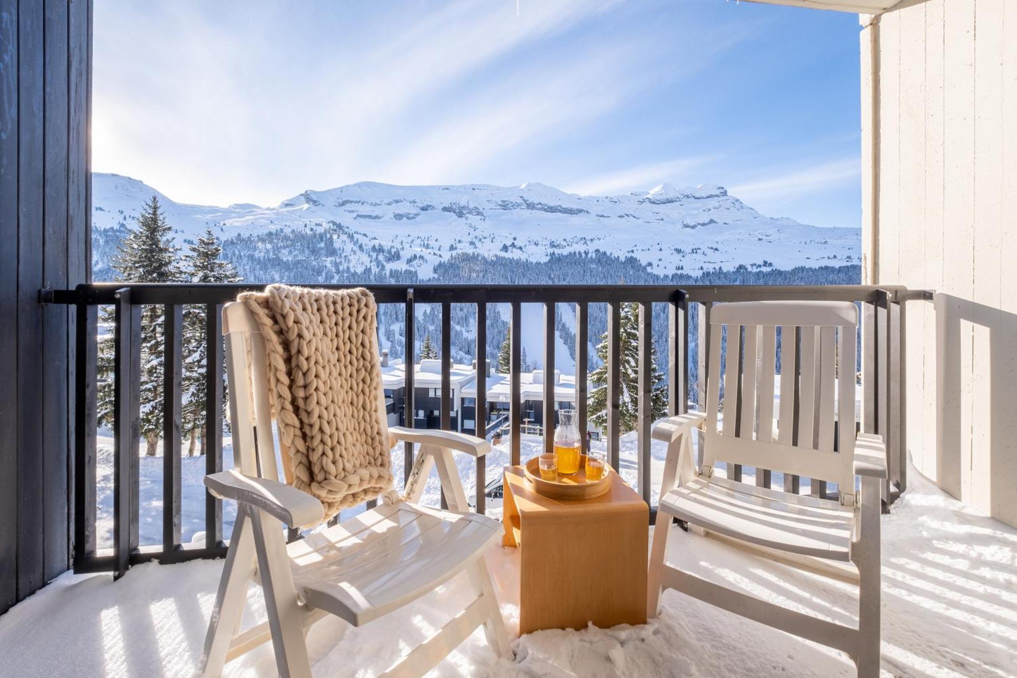 Two-Bedroom Apartment with Balcony (6 People) - South Side,1670708402:JPEG