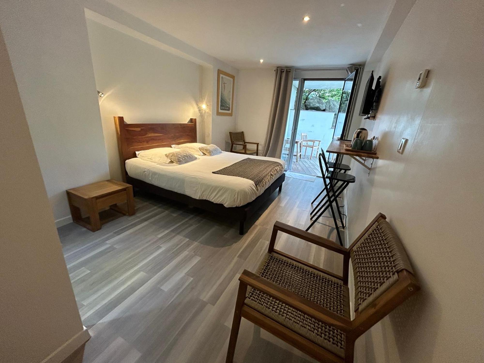 Standard King Room
