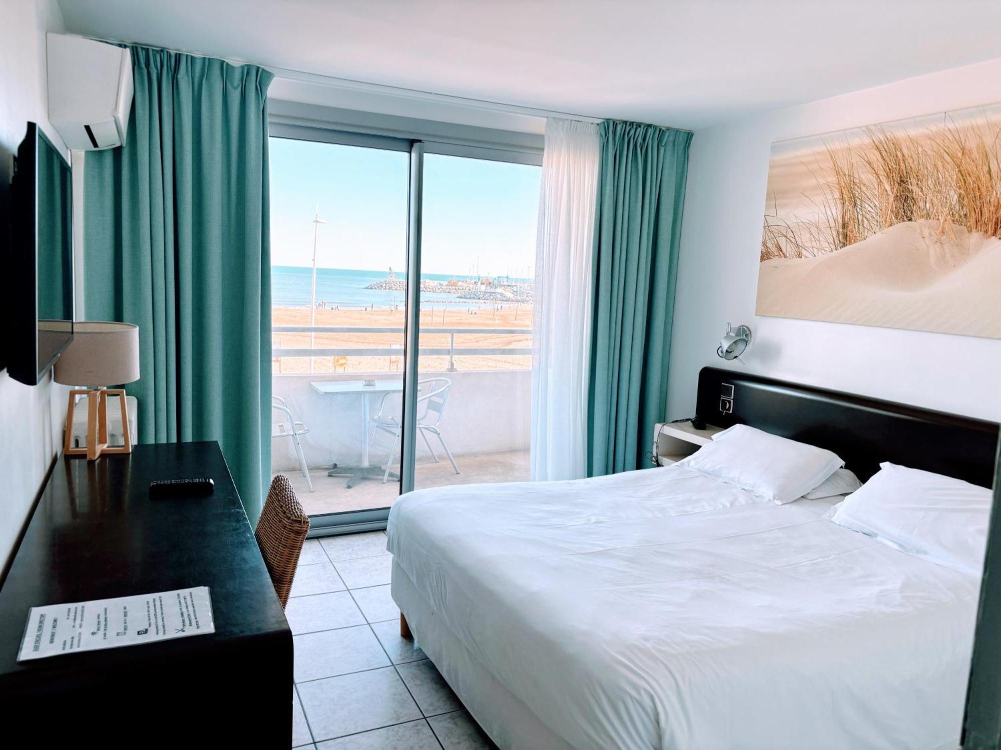 Double Room Facing the Sea