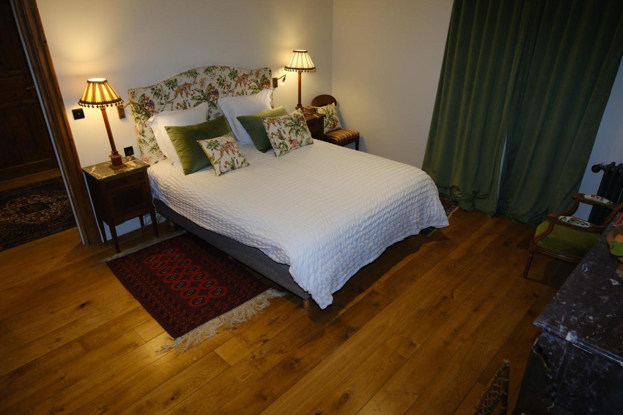Double Room Private Bathroom