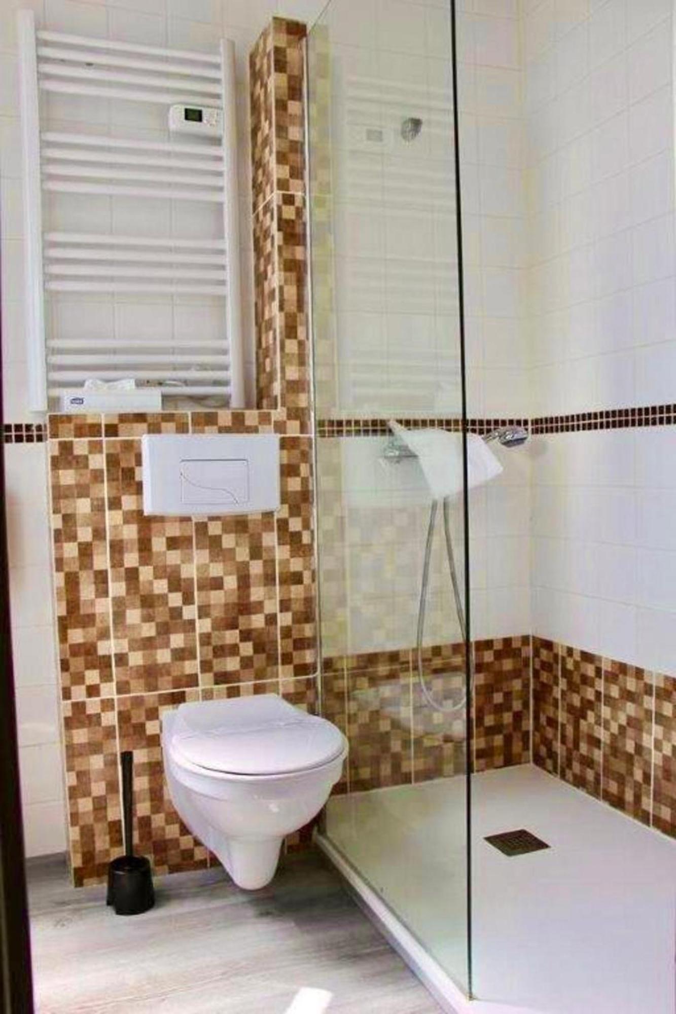 Double Room 1 Double Bed