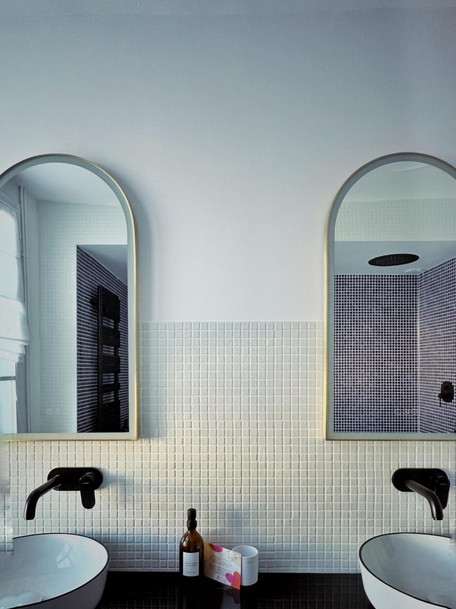 Double Room Private Bathroom
