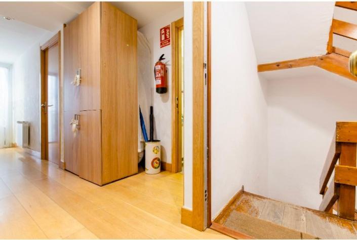 Comfort Triple Room Shower